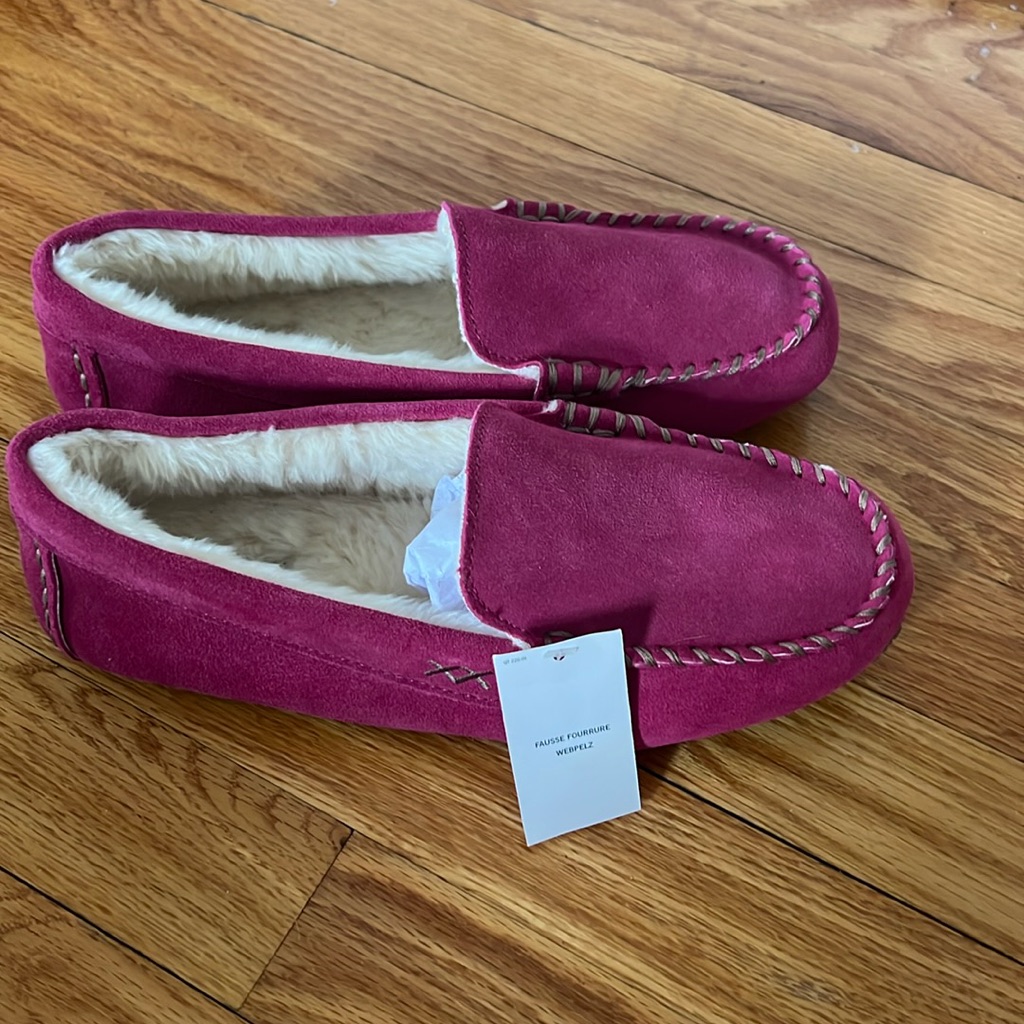 Lands' End Fuchsia Slippers Size 7. Nwt